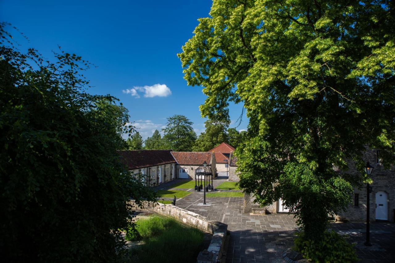 Tracy Park Hotel & Country Club Doynton Экстерьер фото